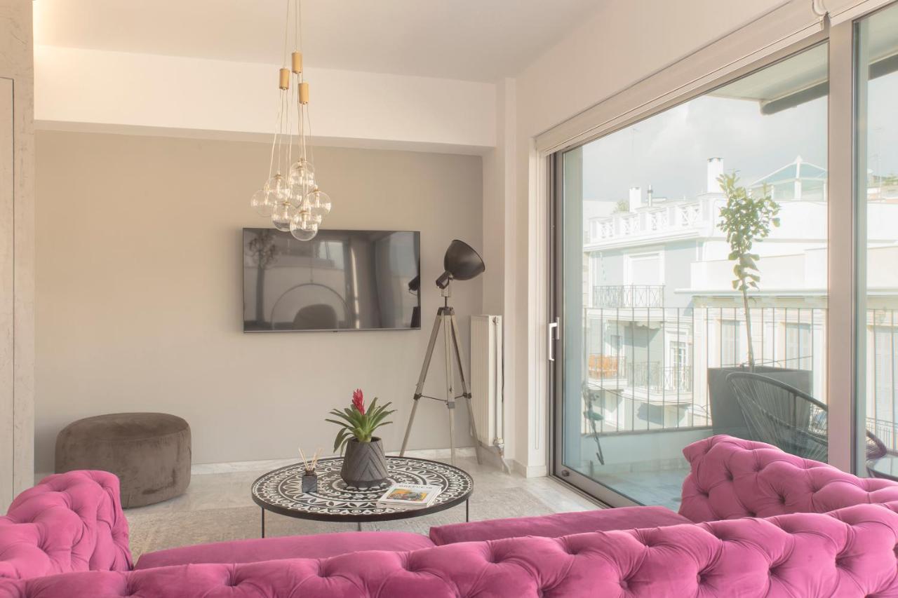 Luxury Apartment Near Acropolis-Living Stone Gold Афіни Екстер'єр фото