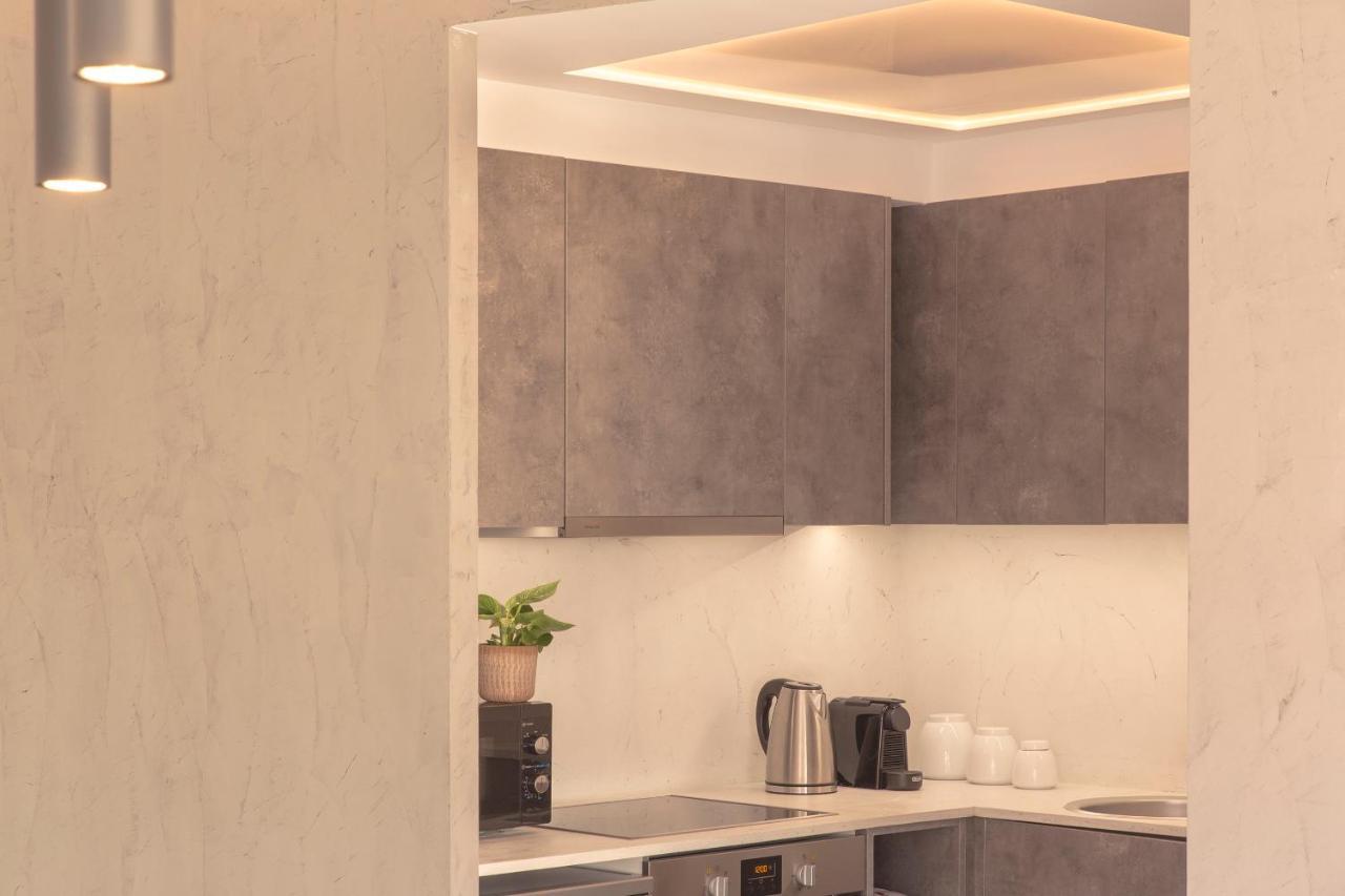 Luxury Apartment Near Acropolis-Living Stone Gold Афіни Екстер'єр фото