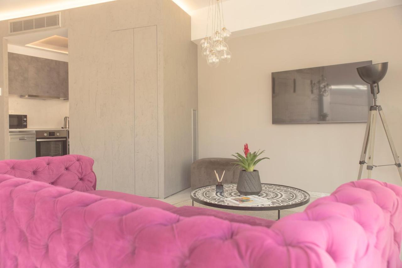Luxury Apartment Near Acropolis-Living Stone Gold Афіни Екстер'єр фото
